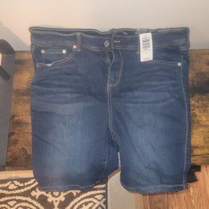 TORRID Women's Jean Bermuda Short